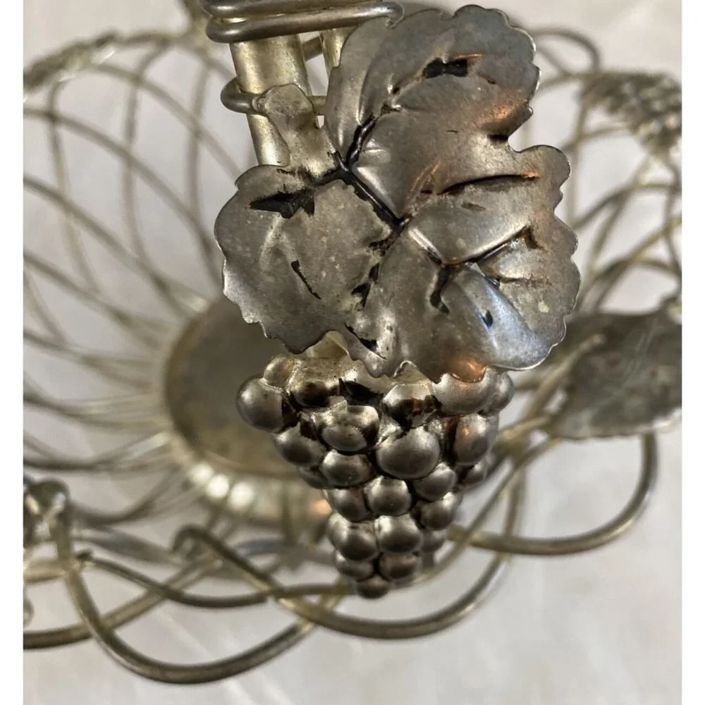 Vintage Godinger Silver Art Grape Leaf Basket Silverplate Fruit Centerpiece‎